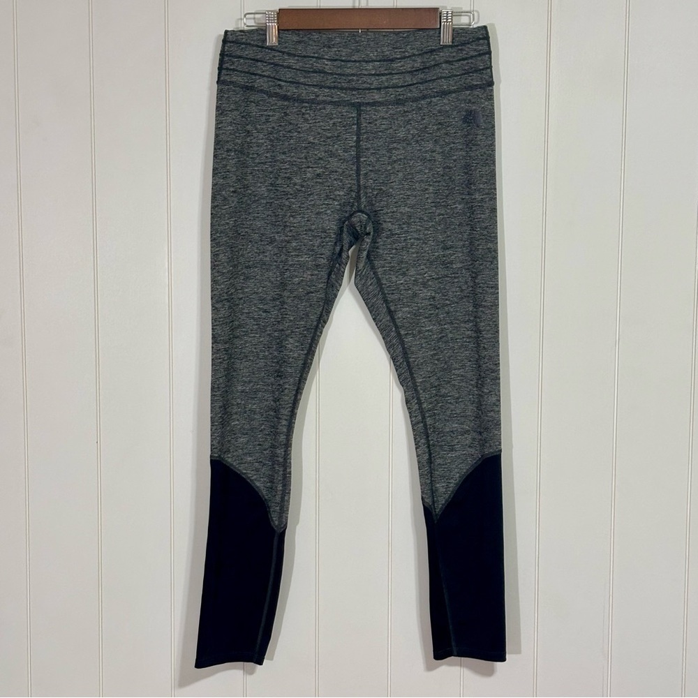 The North Face Heathered Grey Leggings size L